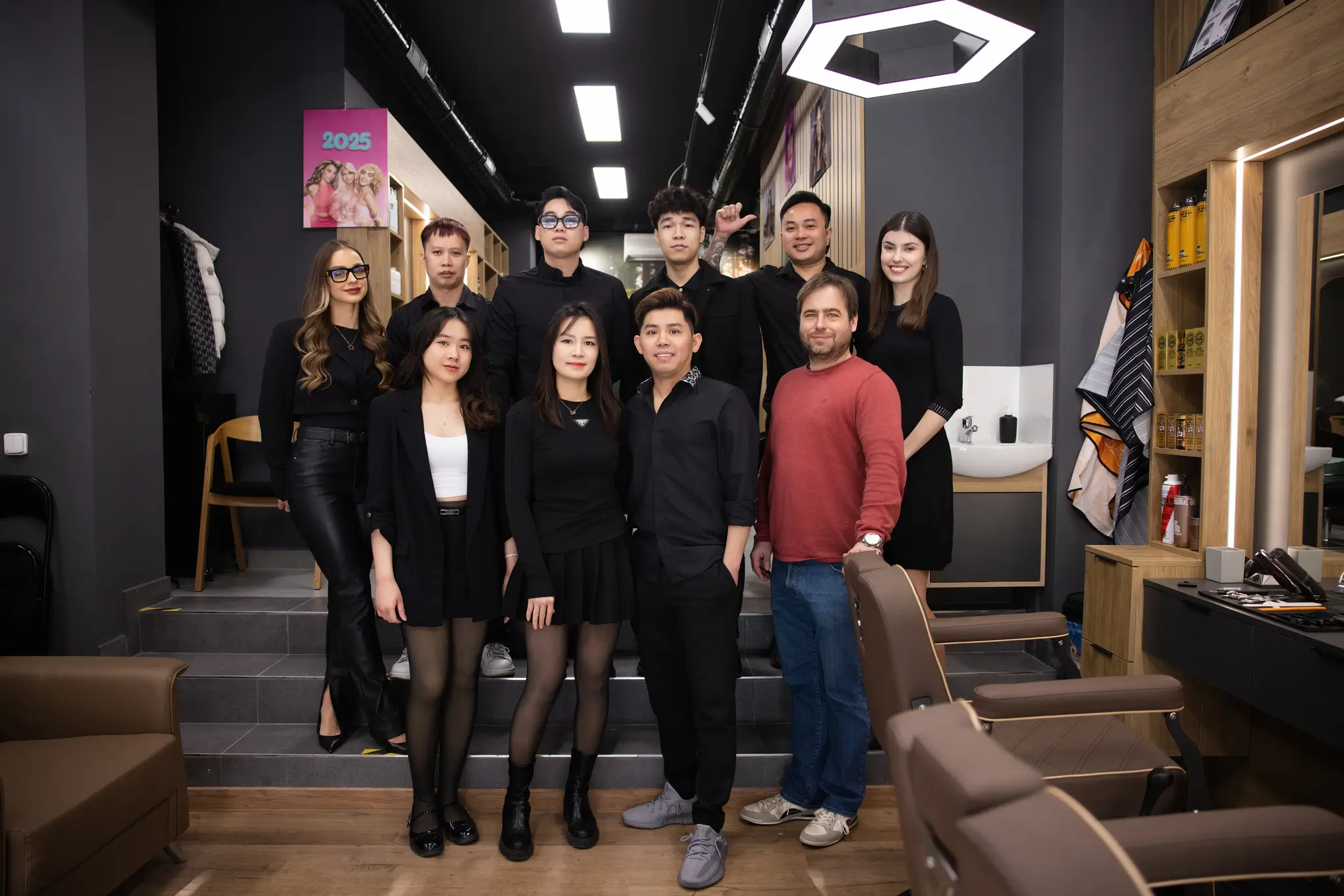 LE TAM STUDIO Team